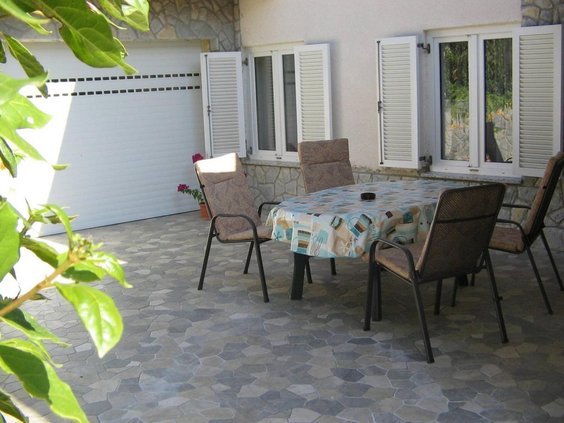 Apartments Nevenka K. Čižići 외부 사진