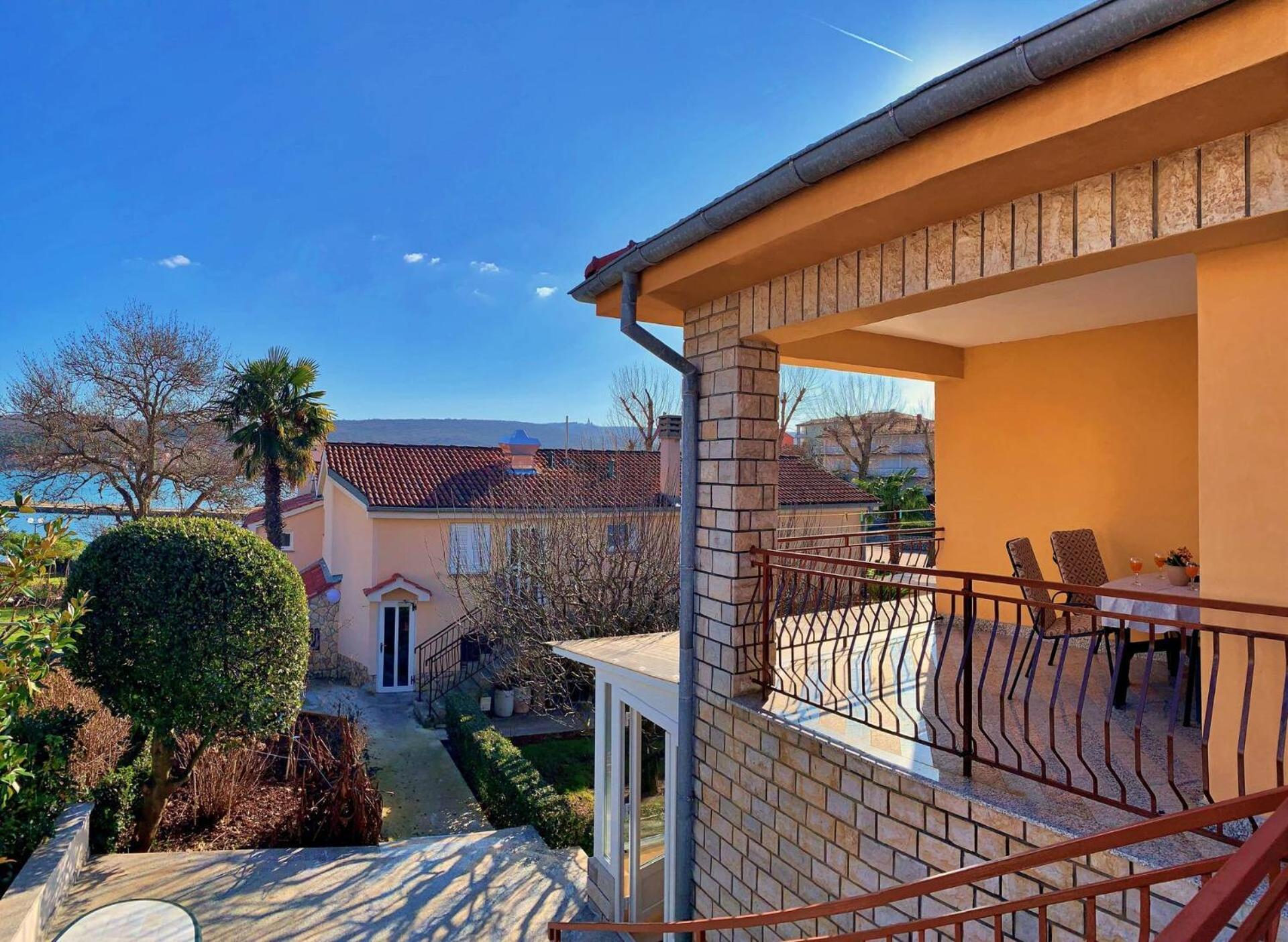 Apartments Nevenka K. Čižići 외부 사진