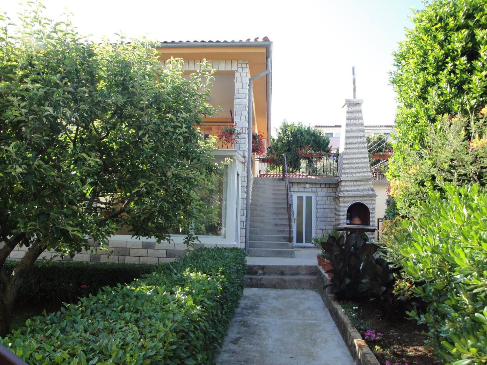 Apartments Nevenka K. Čižići 외부 사진